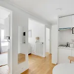 New Apartment Near Montparnasse In Paris 15