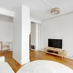 New Apartment Near Montparnasse In Paris 15