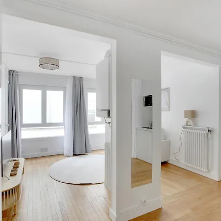 New Near Montparnasse In 15 * Parigi