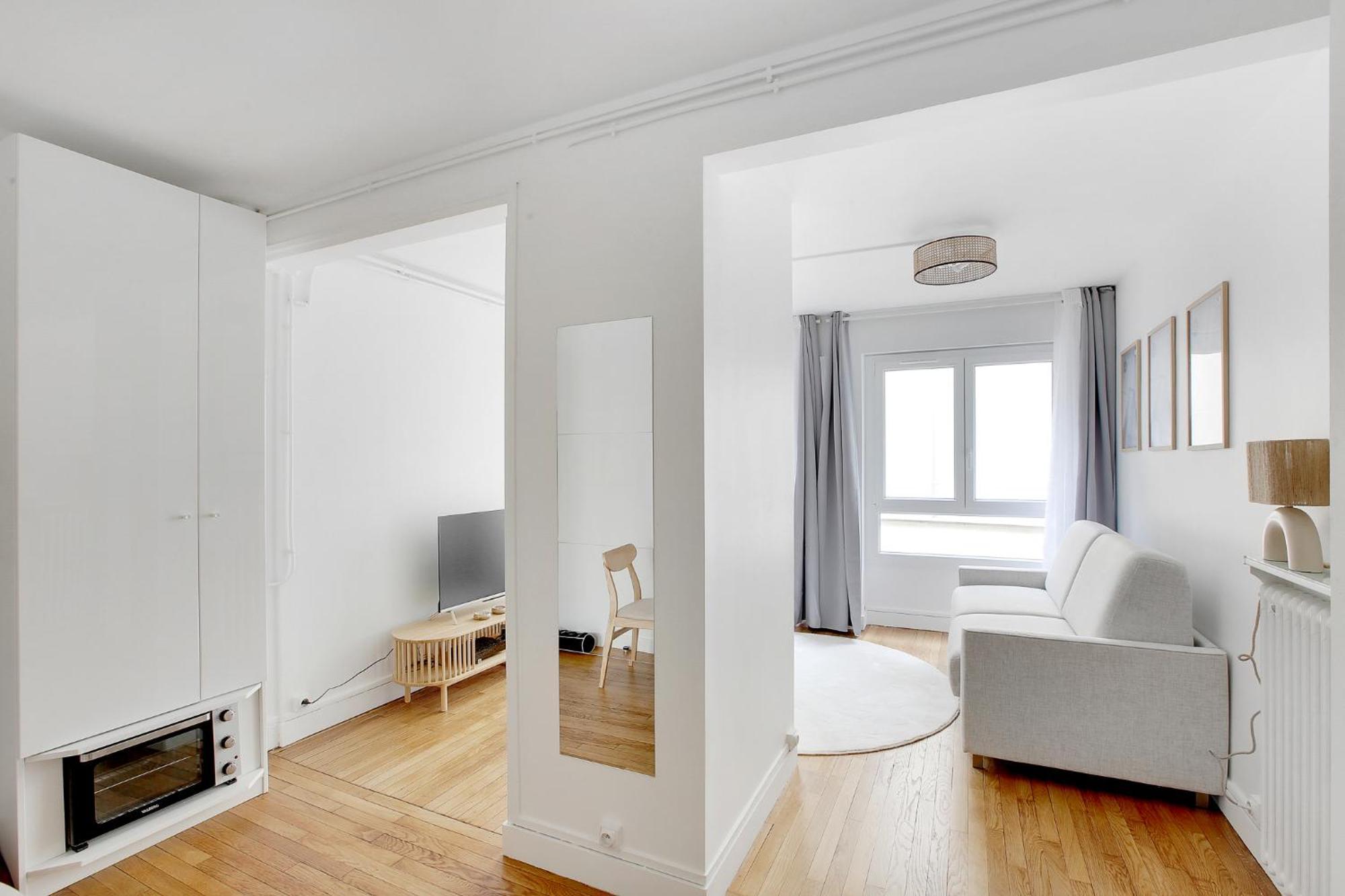 Apartment New Near Montparnasse In 15 Paris