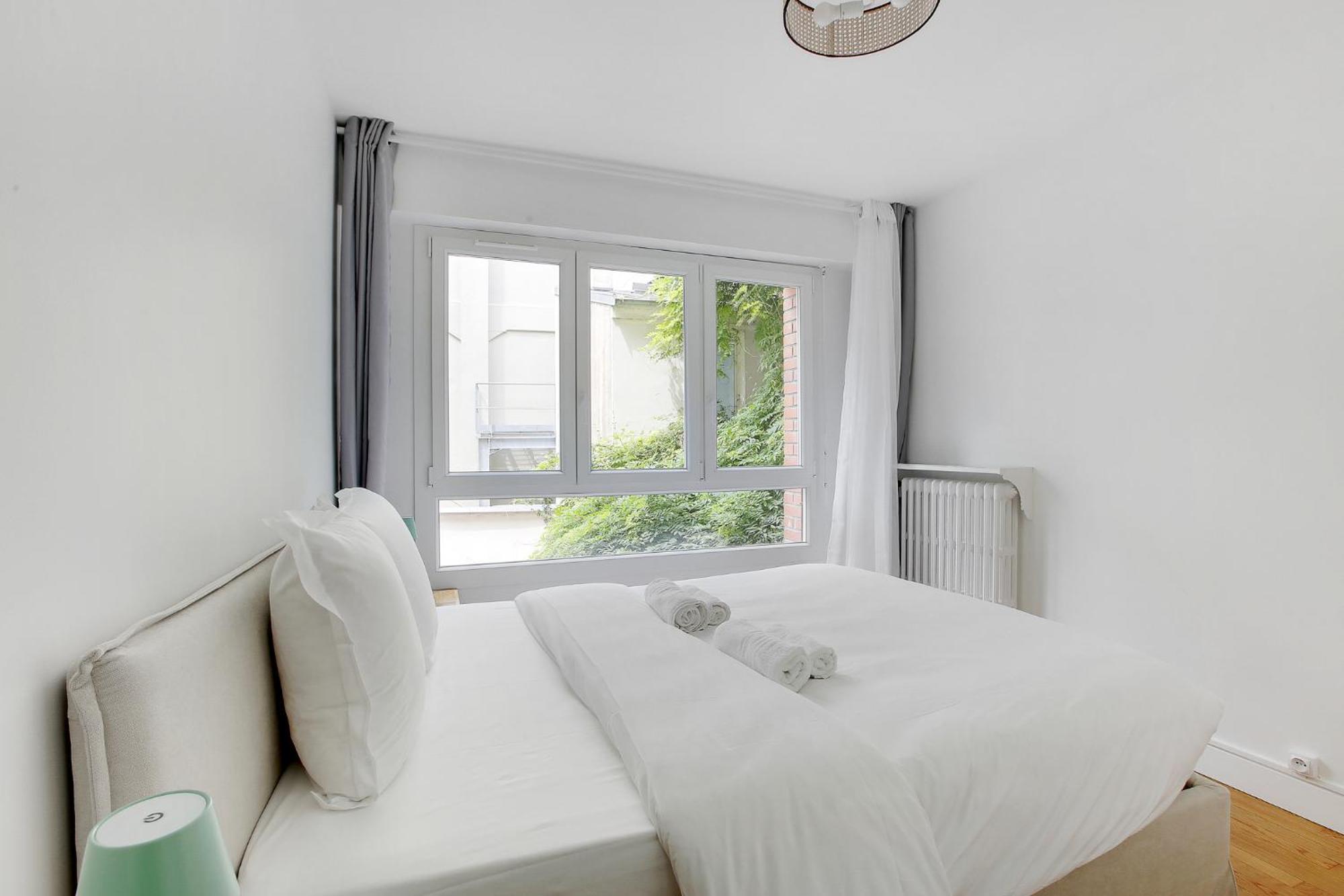 Apartment New Near Montparnasse In 15